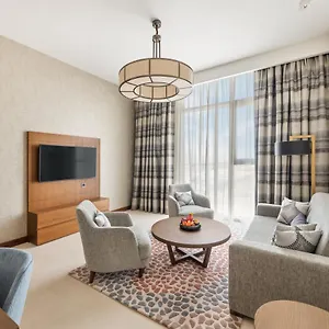 Апарт-отель Staybridge Al-maktoum Airport By Ihg